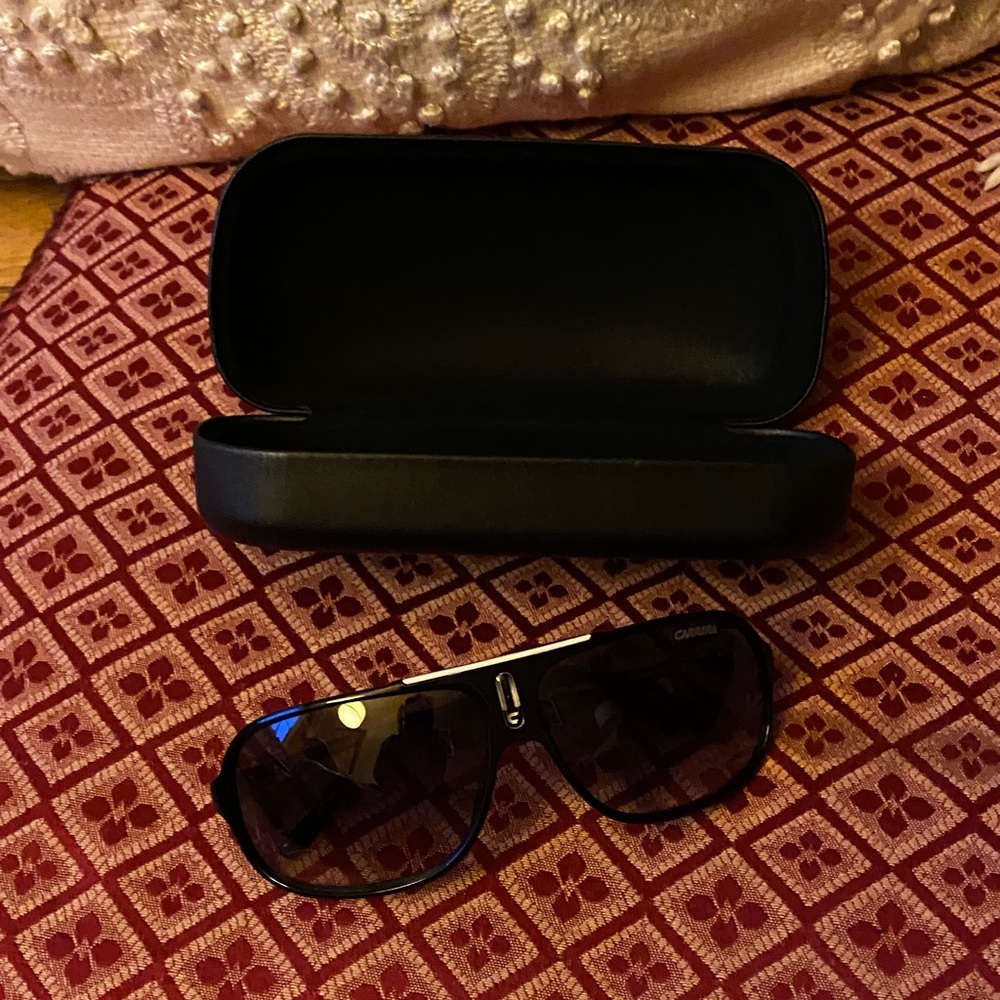 Carrera Black Aviator Sunglasses with Case